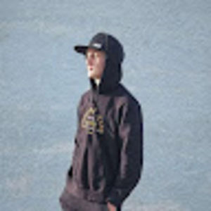 Meet your Posher, Louis